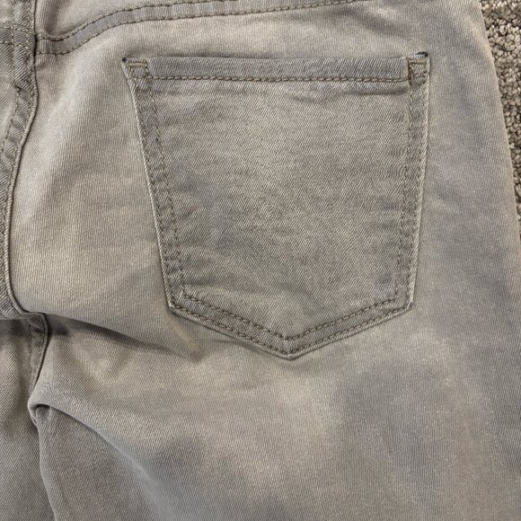 Grey Skinny Jeans - Jennifer Collection - Size 6 - Kut from the Kloth - Picture 5 of 6